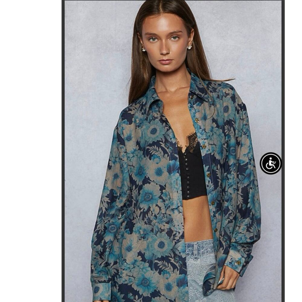 NEW!!! POL Oversized Sheer Floral Button-Down Shirt | Blue Floral Medium